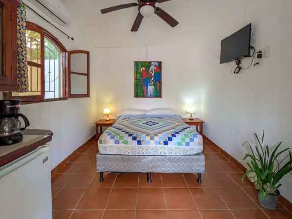 MultiUnit Investment room- Casa Blanca