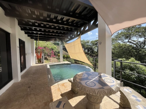 Surf-Views-at-Playa-Maderas-Pool-Patio-Looking-South-Horizonte-Nica