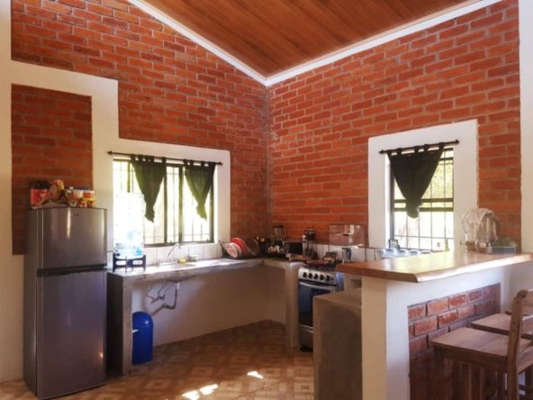 casita_tony_kitchen_horizonte_nica