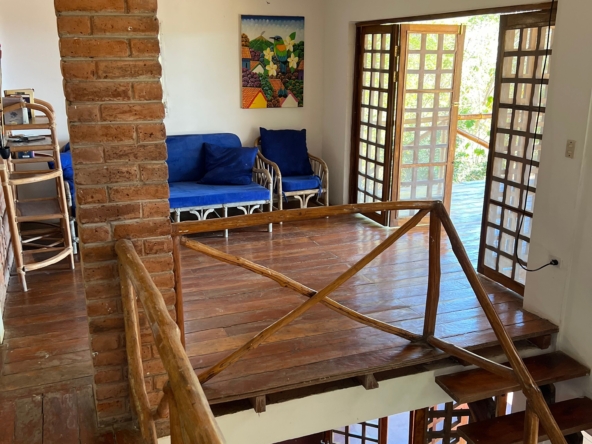 Rustic-House-Horizonte-Nica-24