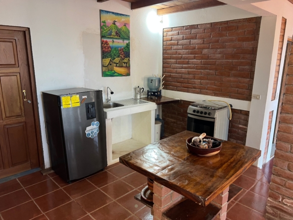 Rustic-House-Horizonte-Nica-3