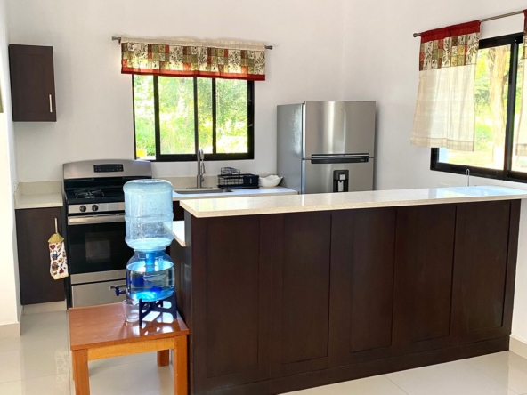 Casa B4-Cocina-Horizonte-Nica-Real-Estate