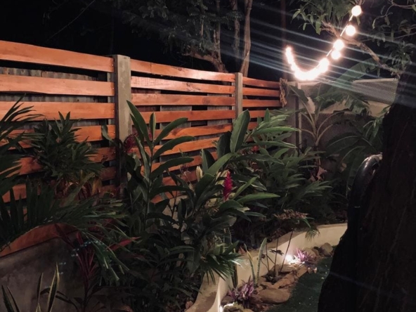 Casa Luna-jardon de noche-Horizonte-Nica