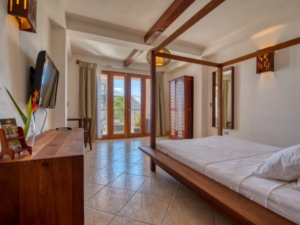 Beachfront-Hotel-2nd-Level-Suite-Ocean-View-1600x1069.jpg