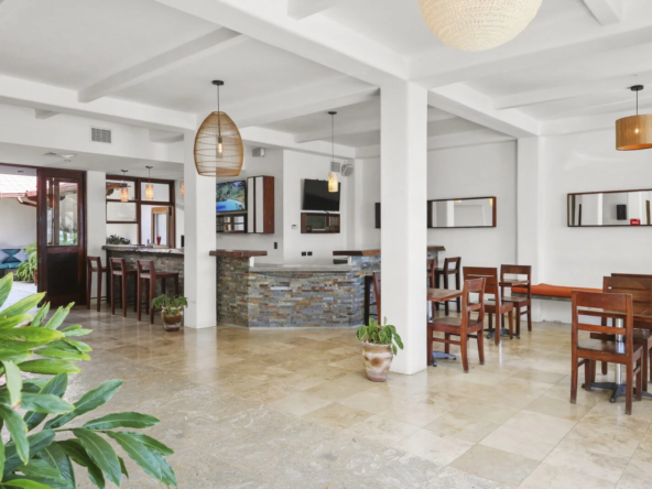 Hotel_ALCAZAR_Lobby_Area_Angle_4_CC-1600x1066.jpg