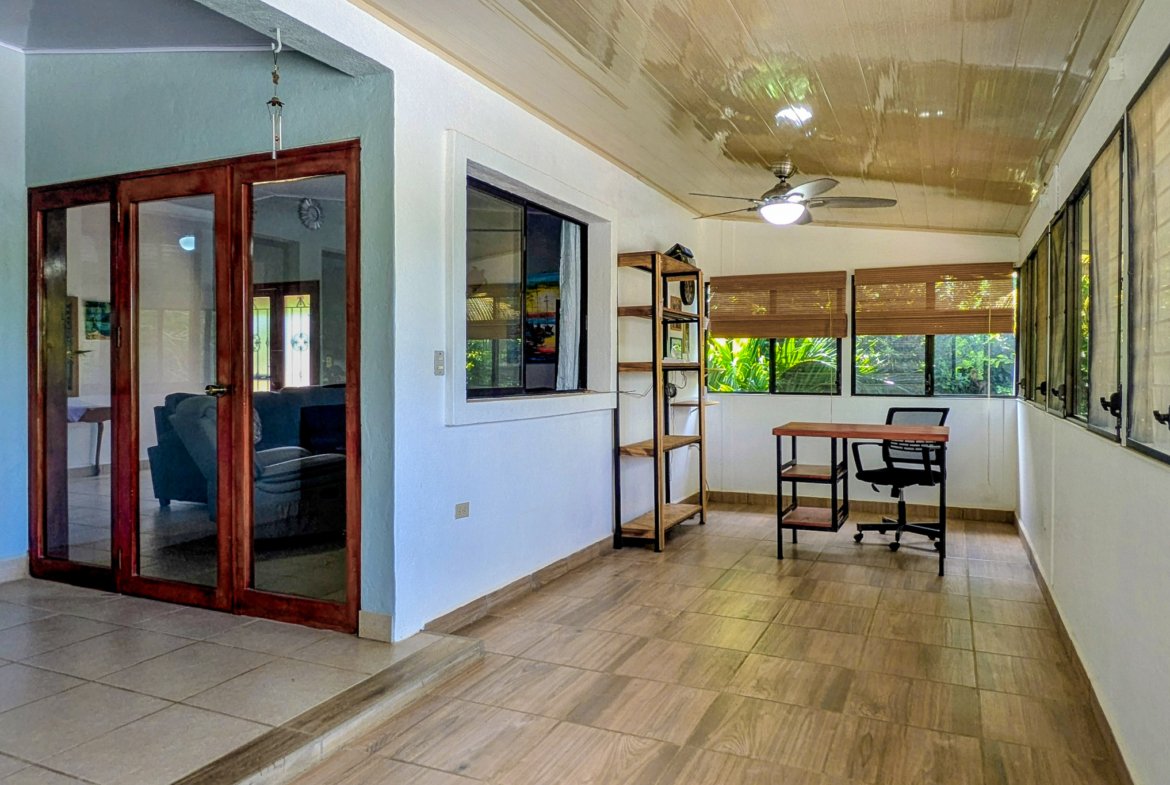 San Juan del Sur duplex for sale with pool