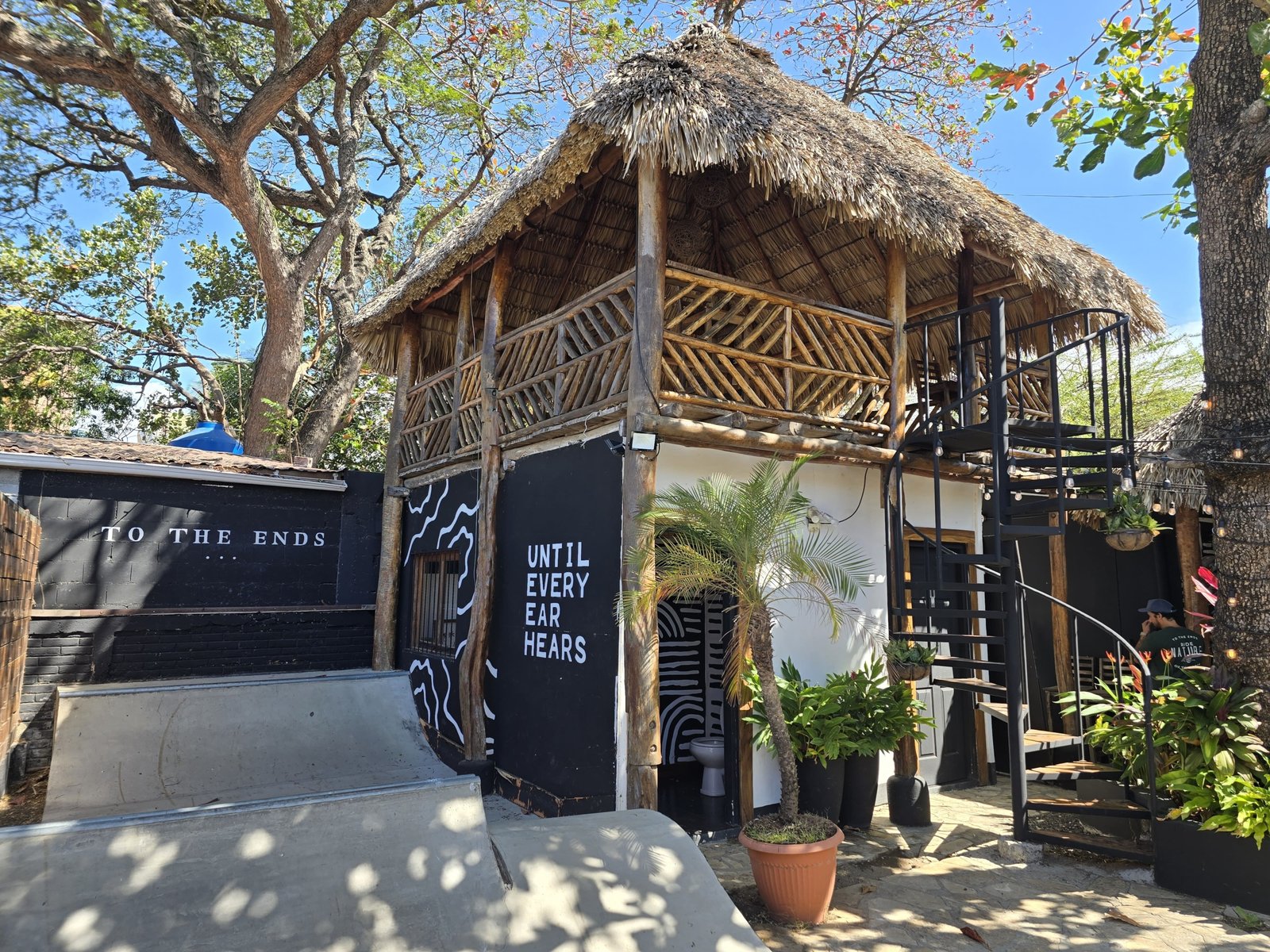 commercial-lot-beachfront-3