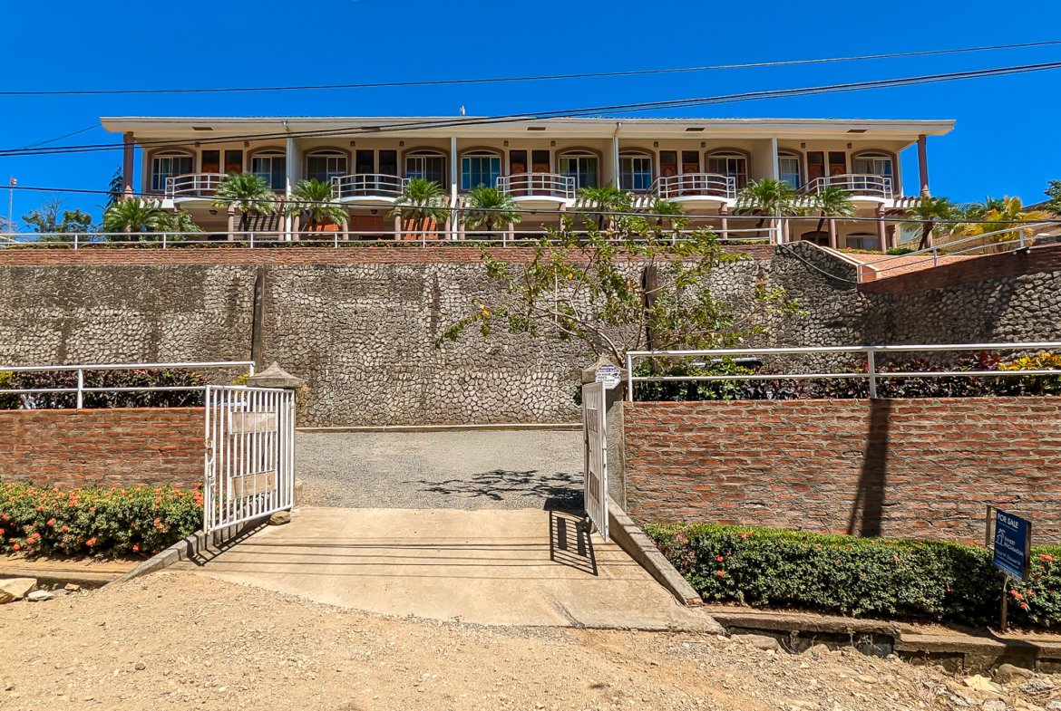 san-juan-del-sur-end-unit-condo-exterior