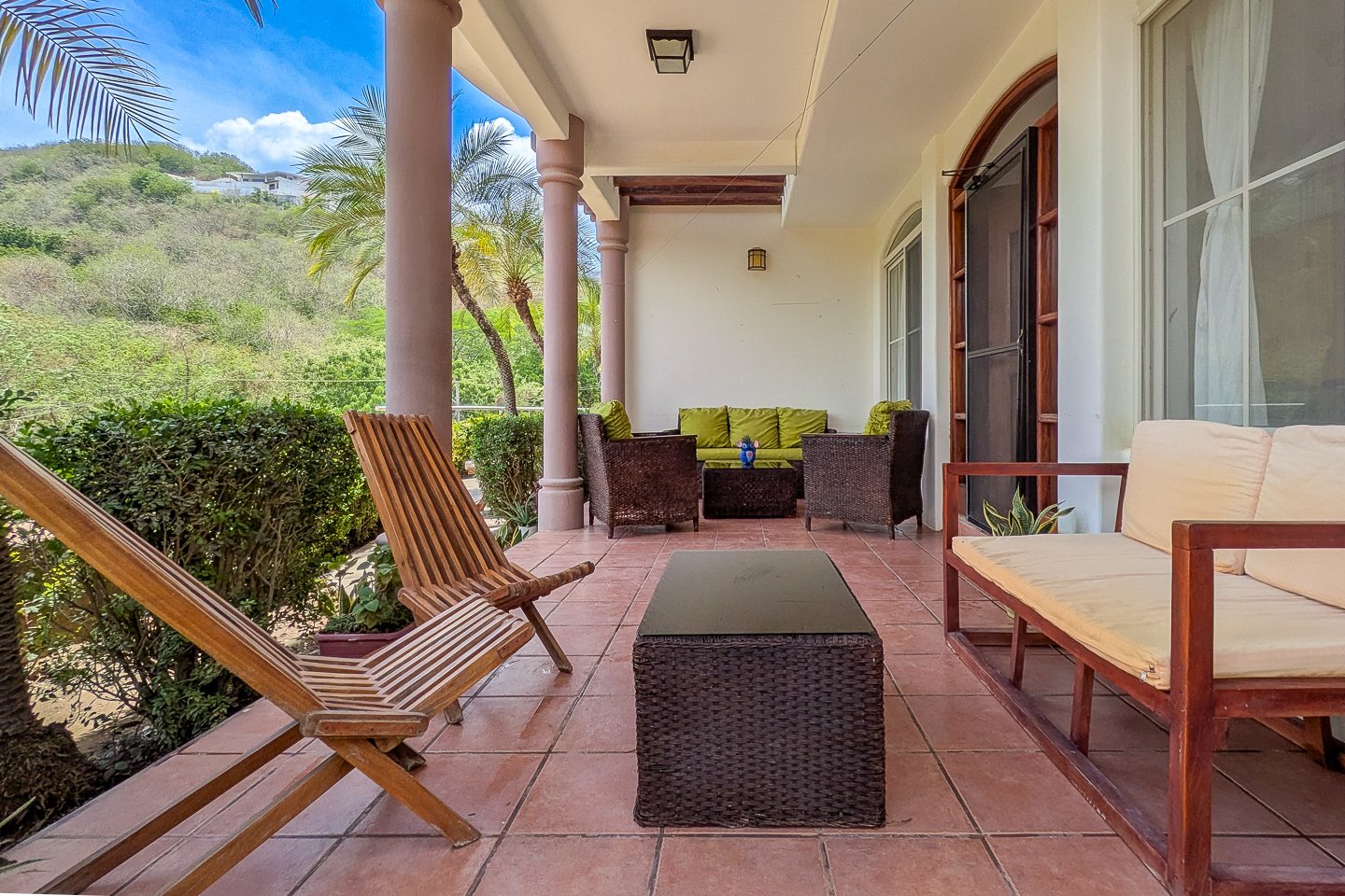 san-juan-del-sur-end-unit-condo-covered-patio