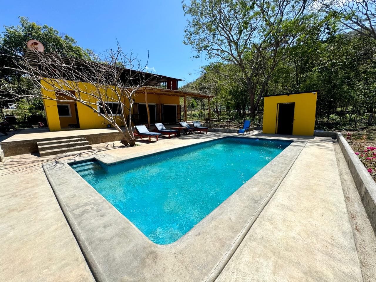 Renovated 2-bedroom home with private pool on 1,400 m² near Playa Remanso, San Juan del Sur, Nicaragua