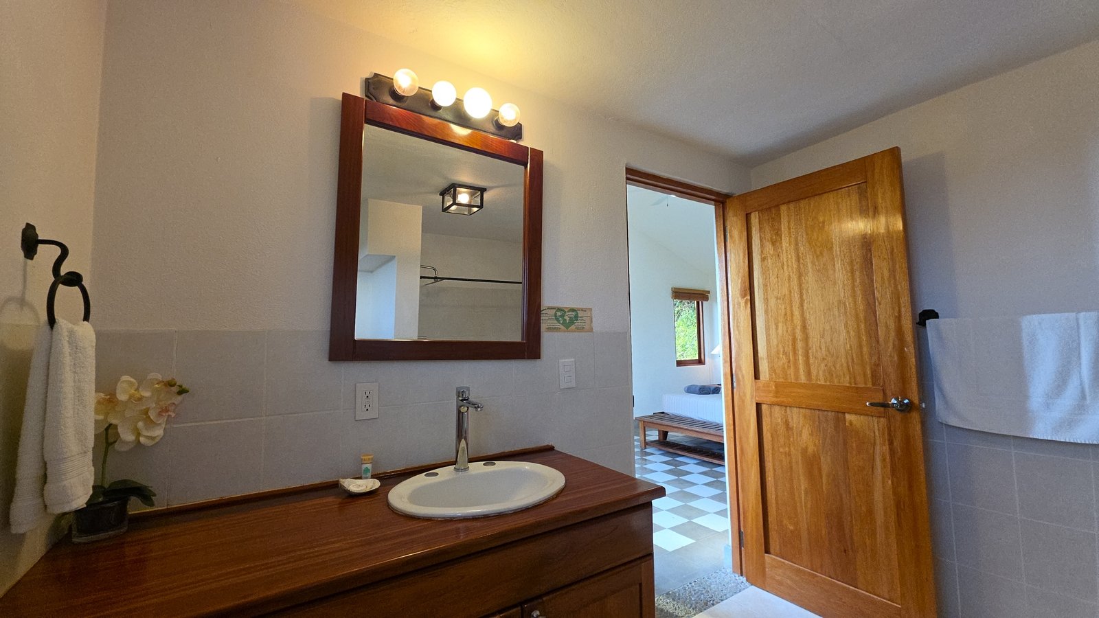 Clean modern bathroom in a home for sale at Villas de Palermo, San Juan del Sur
